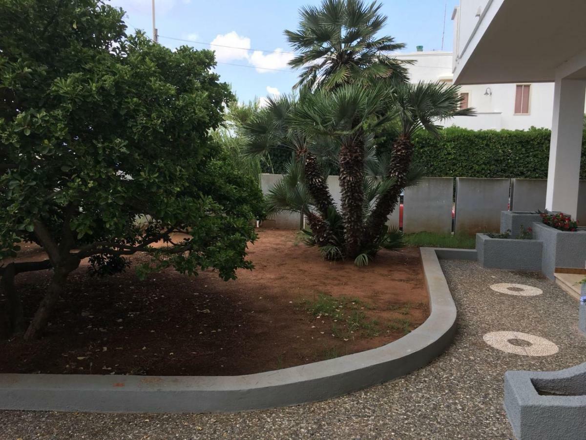 Dimora Del Sole Villa Porto Cesareo Exteriör bild